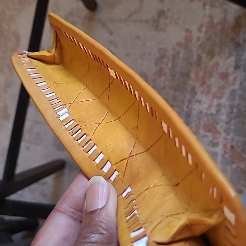 Handmade Leather pouch/ Clutch - Picture 9 of 9